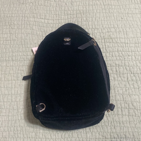 NWOT Kate Spade Briar Lane Quilted Velvet Mini Convertible Backpack Black - Picture 2 of 5